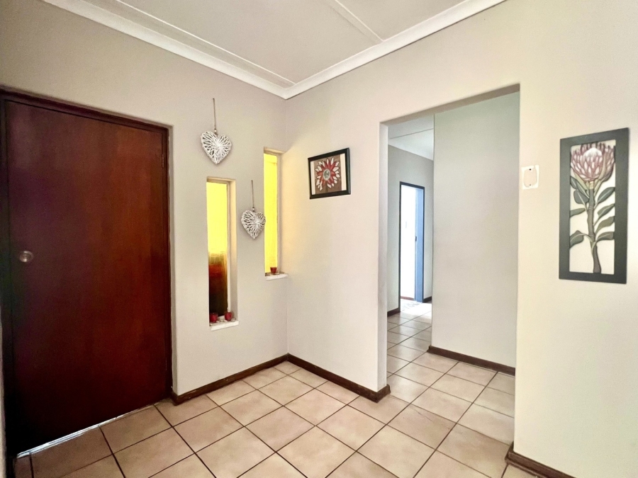 3 Bedroom Property for Sale in Potchefstroom North West